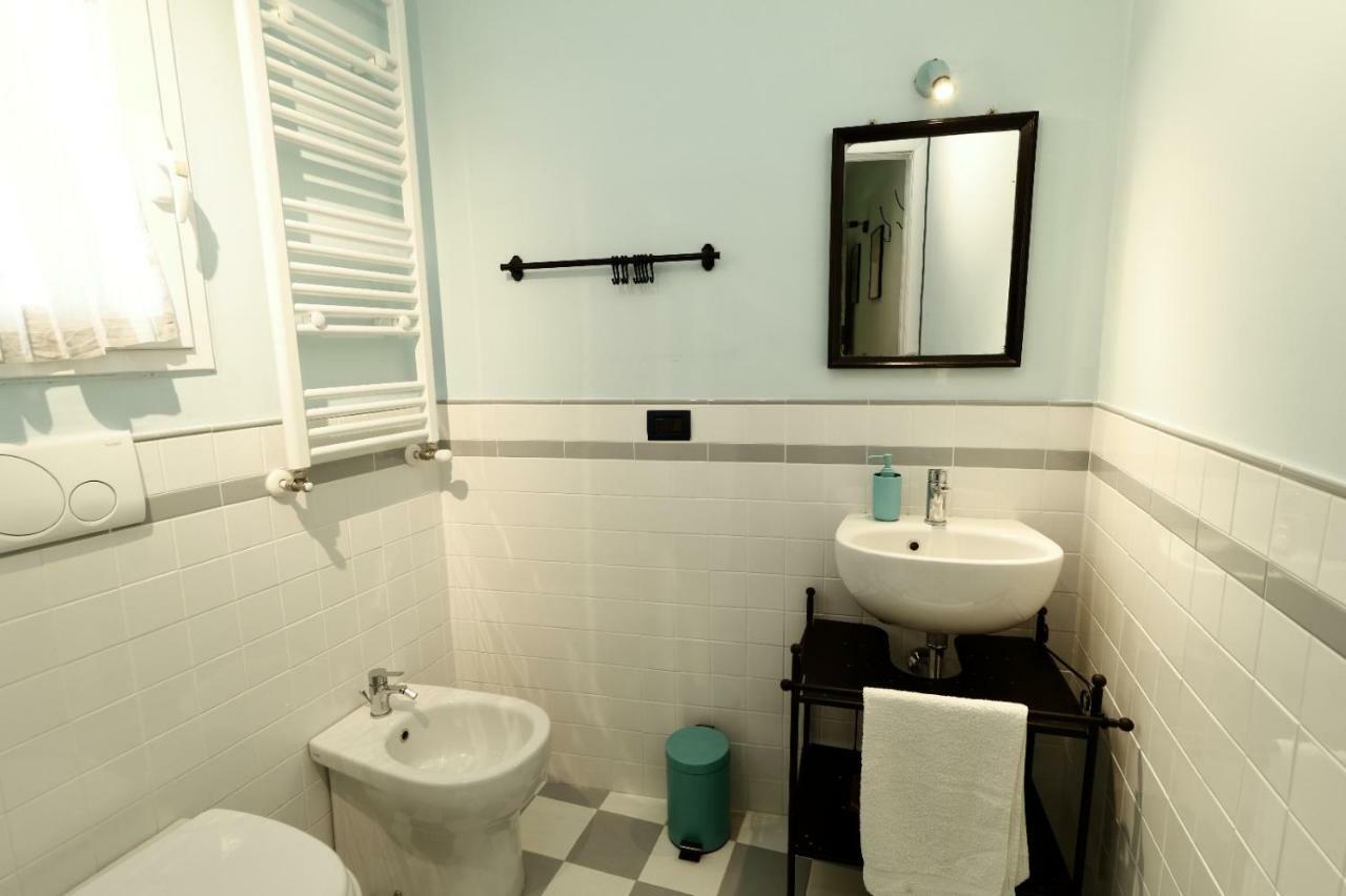Slow Lecce - Old Town Apartment Sit Exterior photo